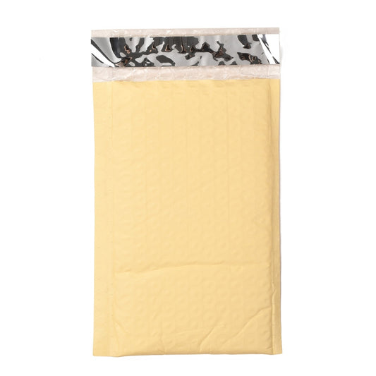 Bubbel envelope pastel geel