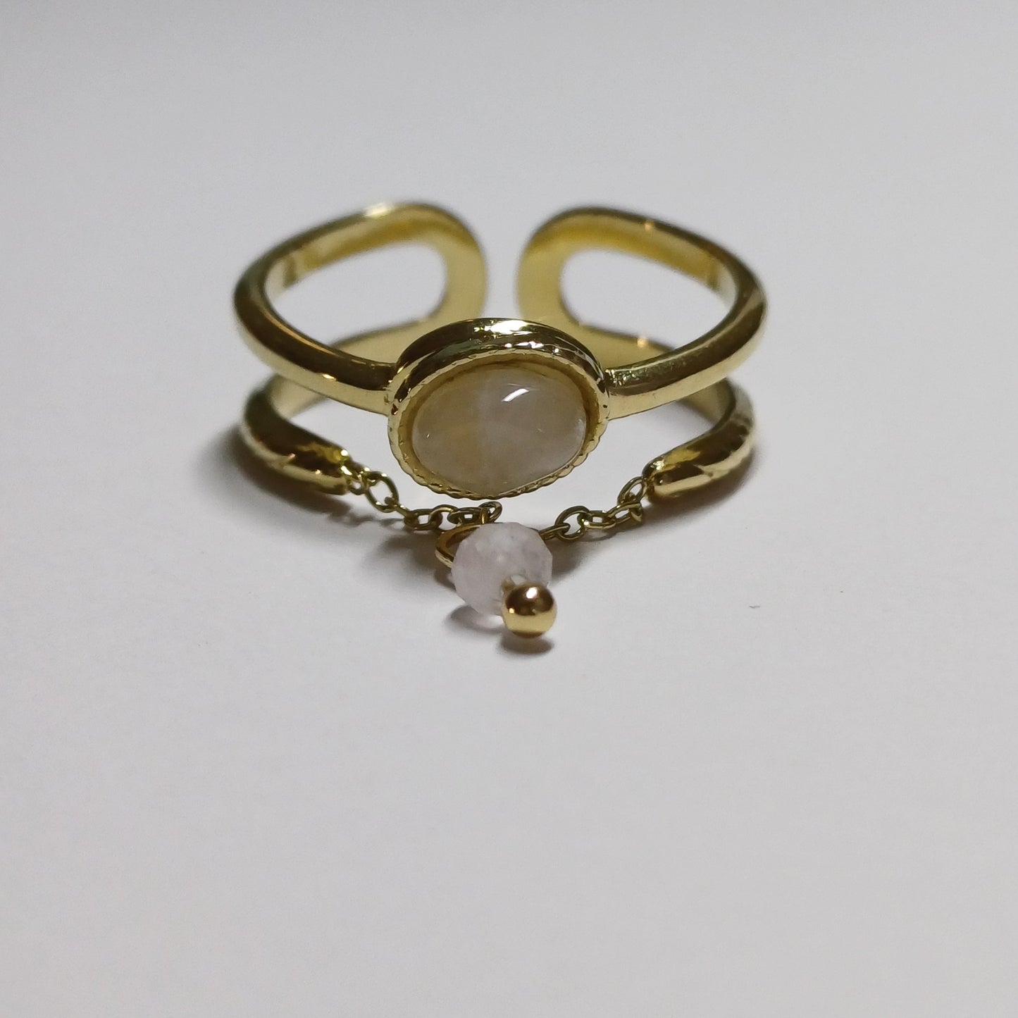Gold of white ring