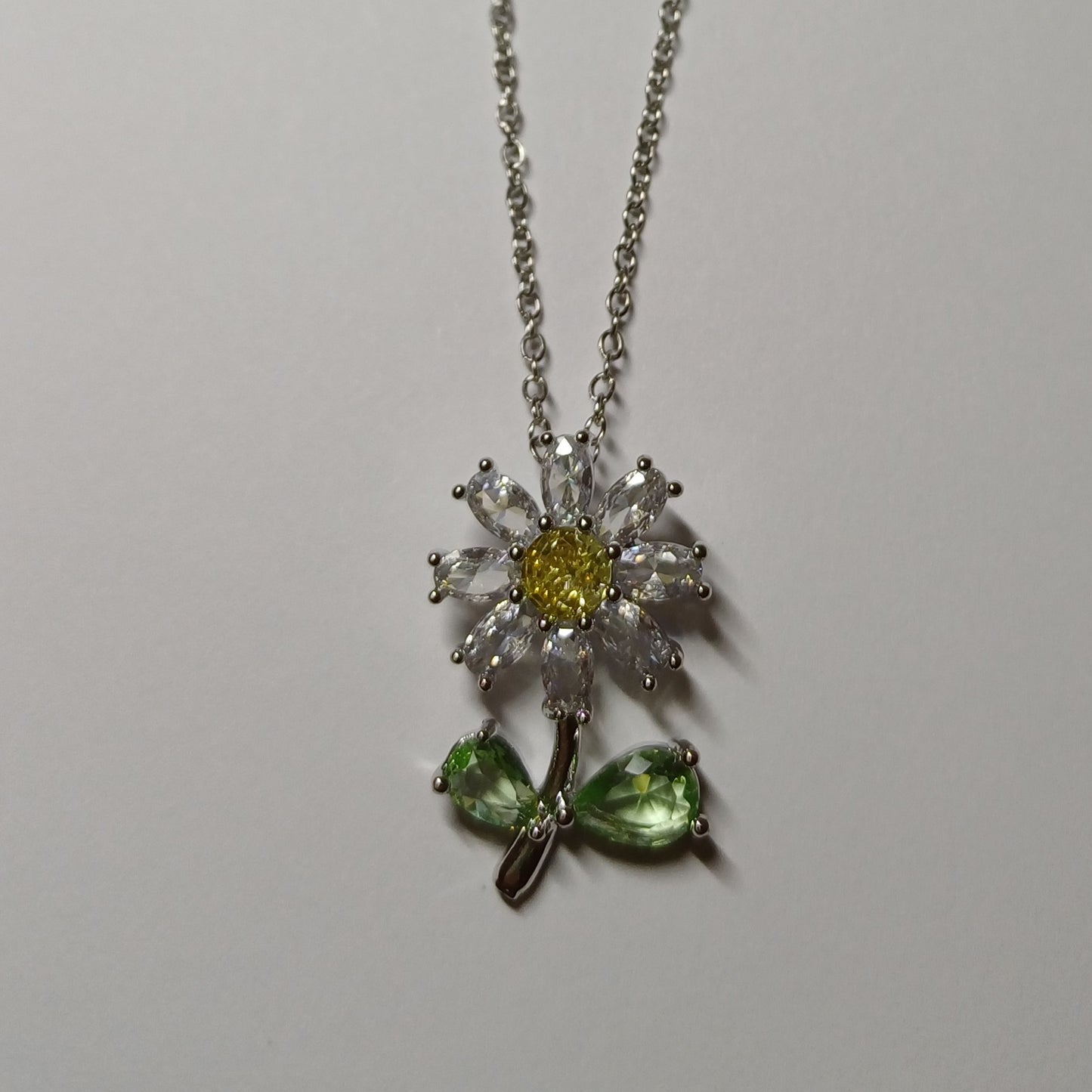 Sunflower chain silver