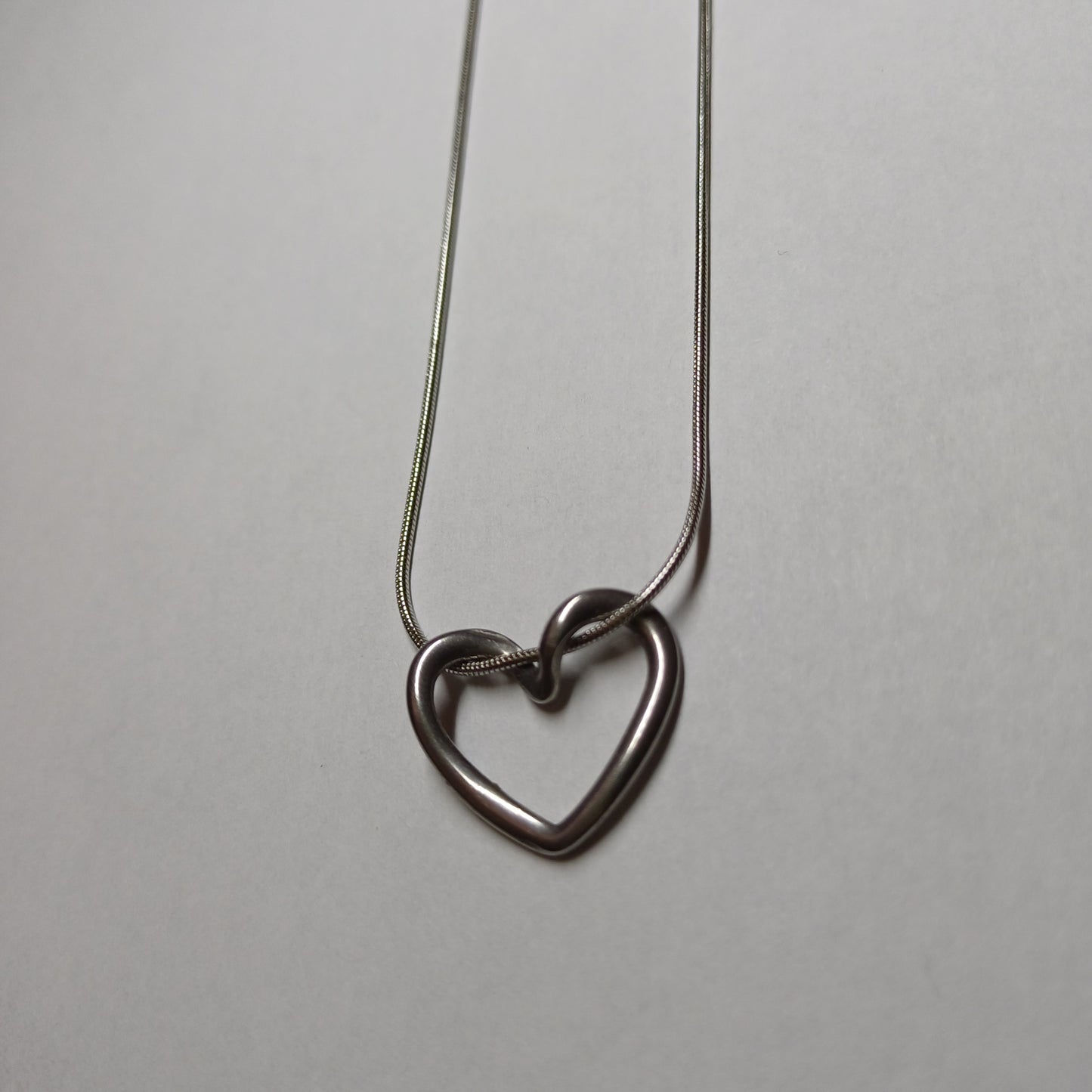 Twisted heart chain