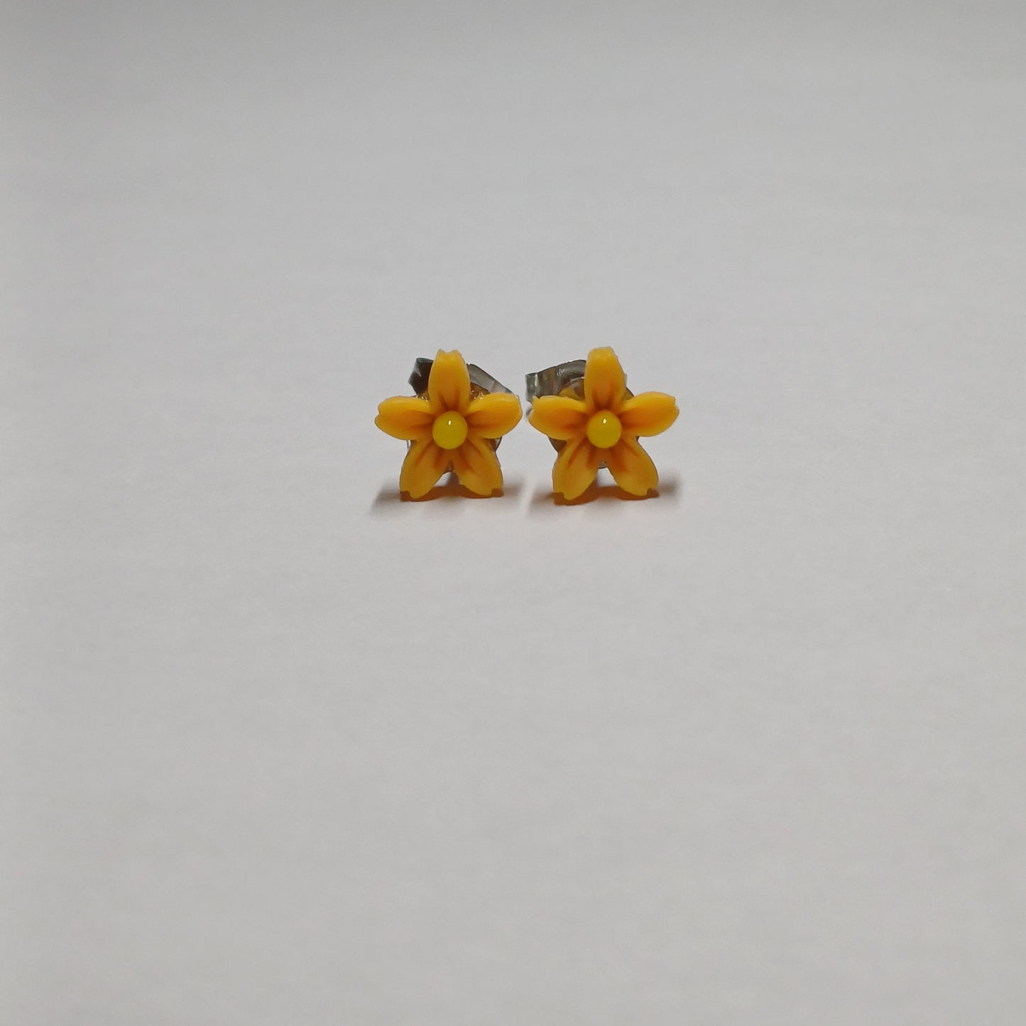 Flower earrings