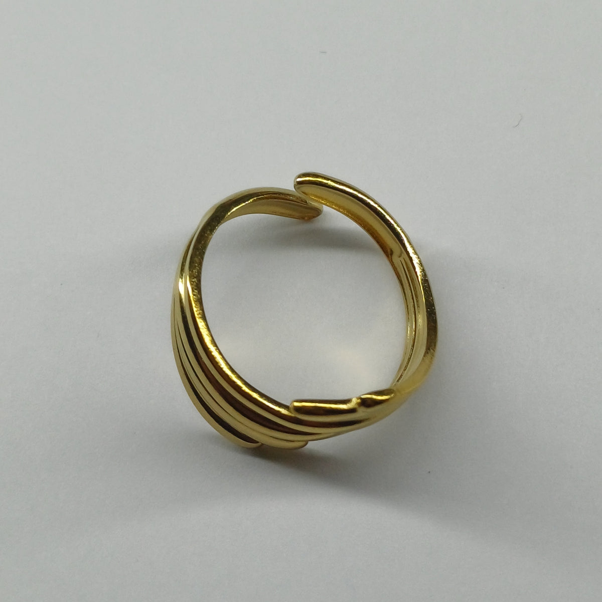 Cleo ring