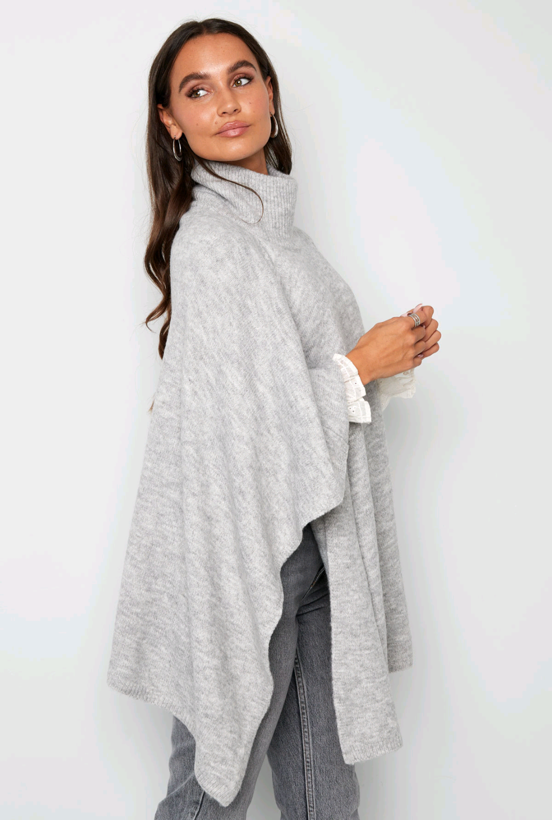 Basic poncho gray