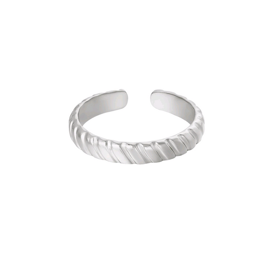 Faya ring