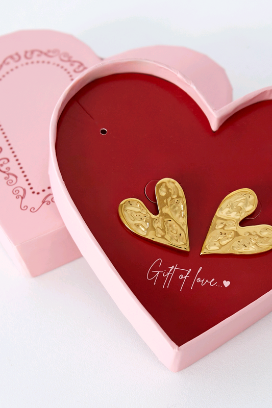 Gift of love hartjes oorbellen