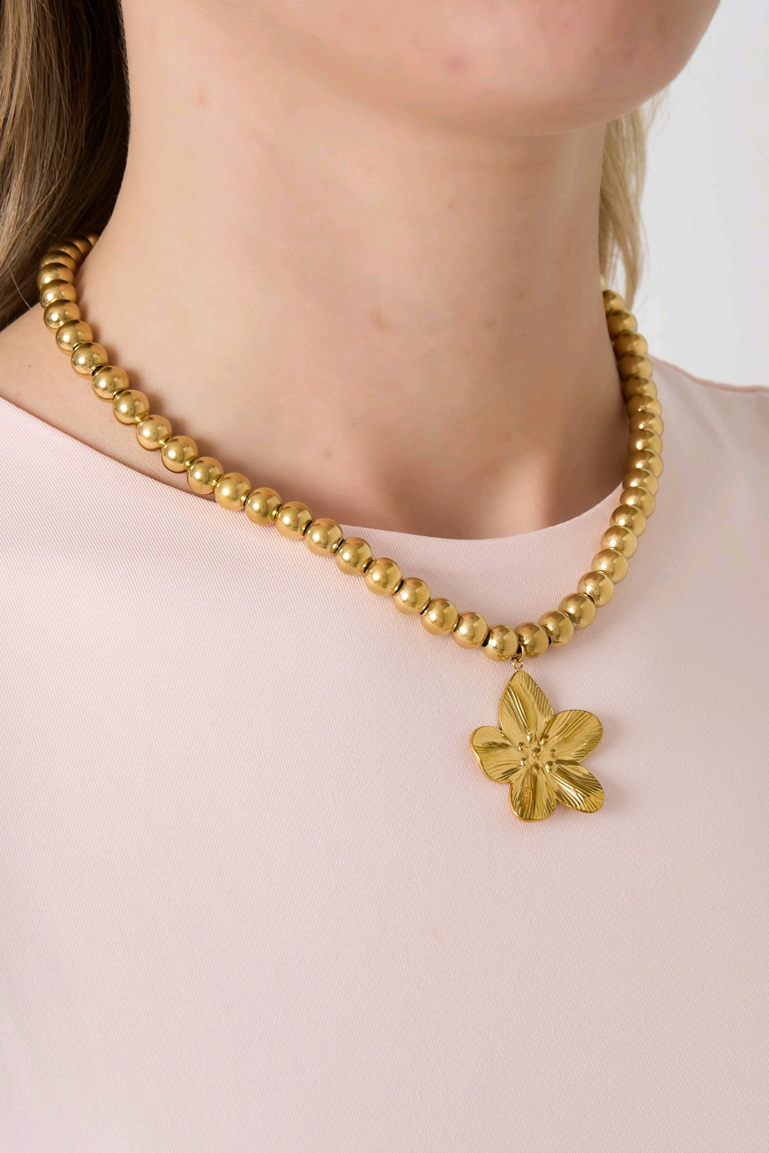 Blossom statement chain