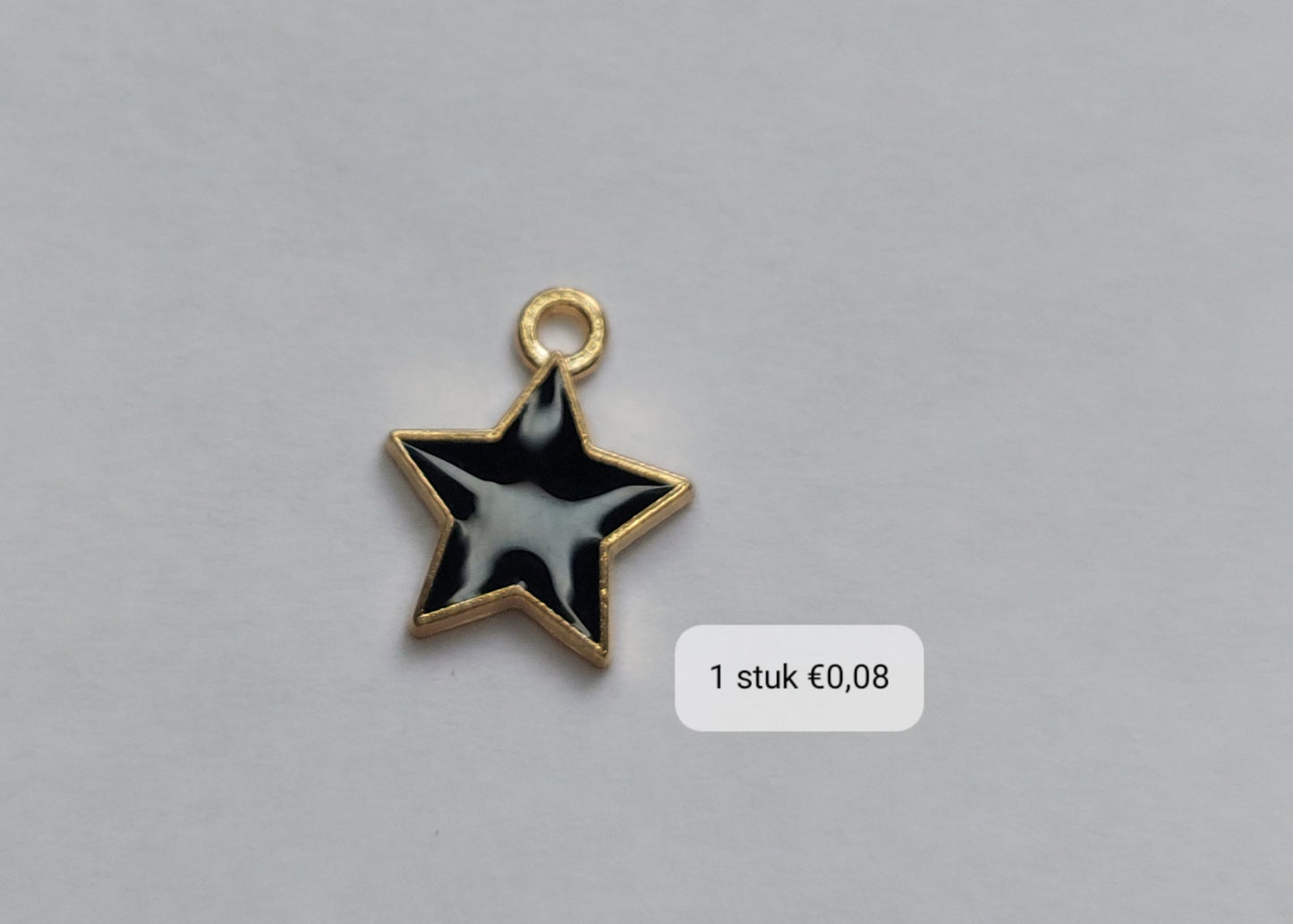 Star charm