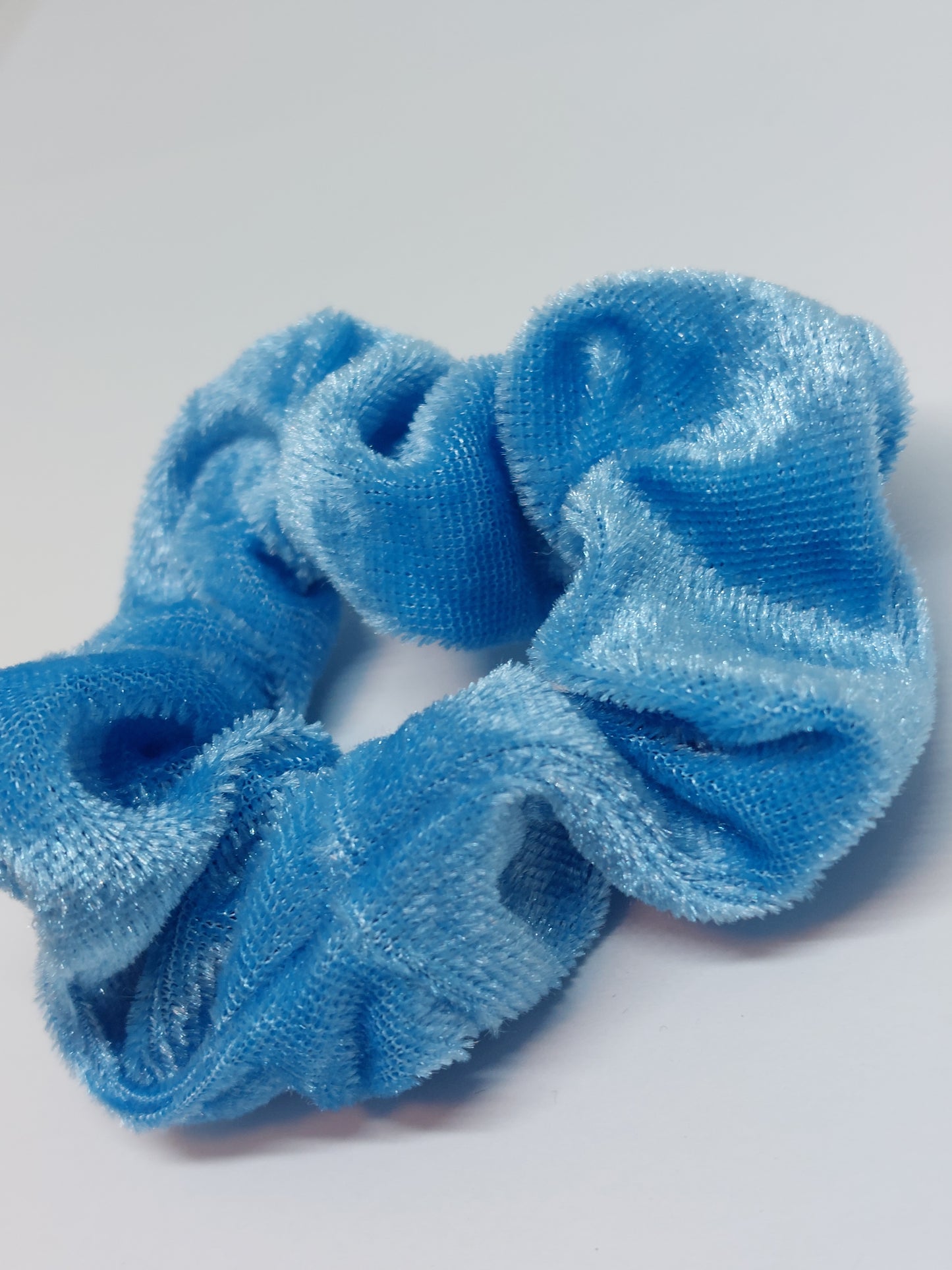 Blauwe scrunchie