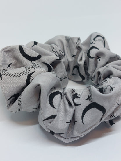 Moon star scrunchie