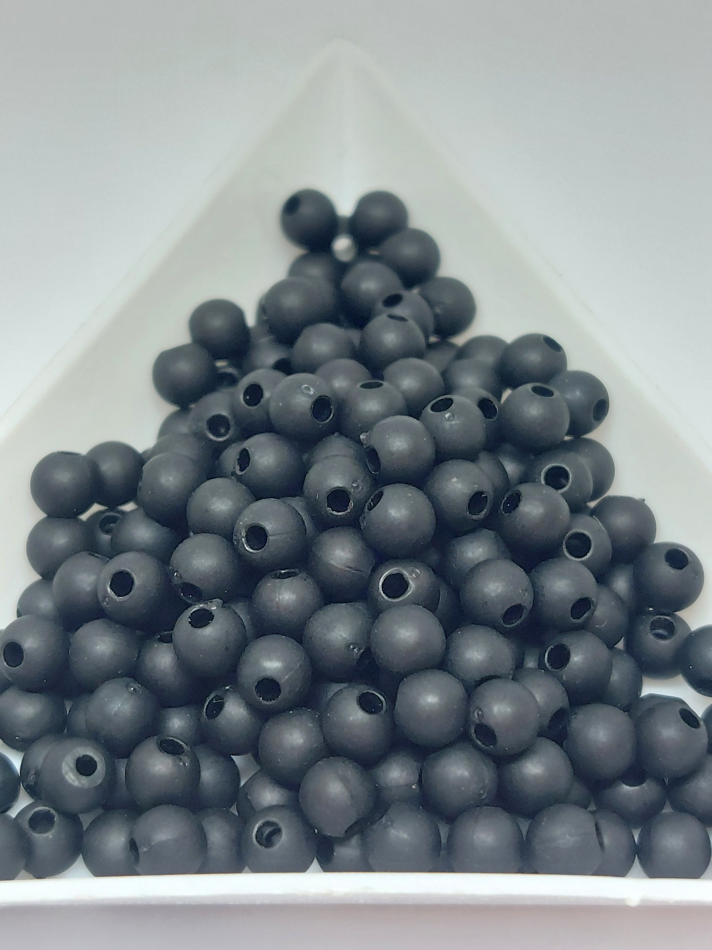 Black matte beads