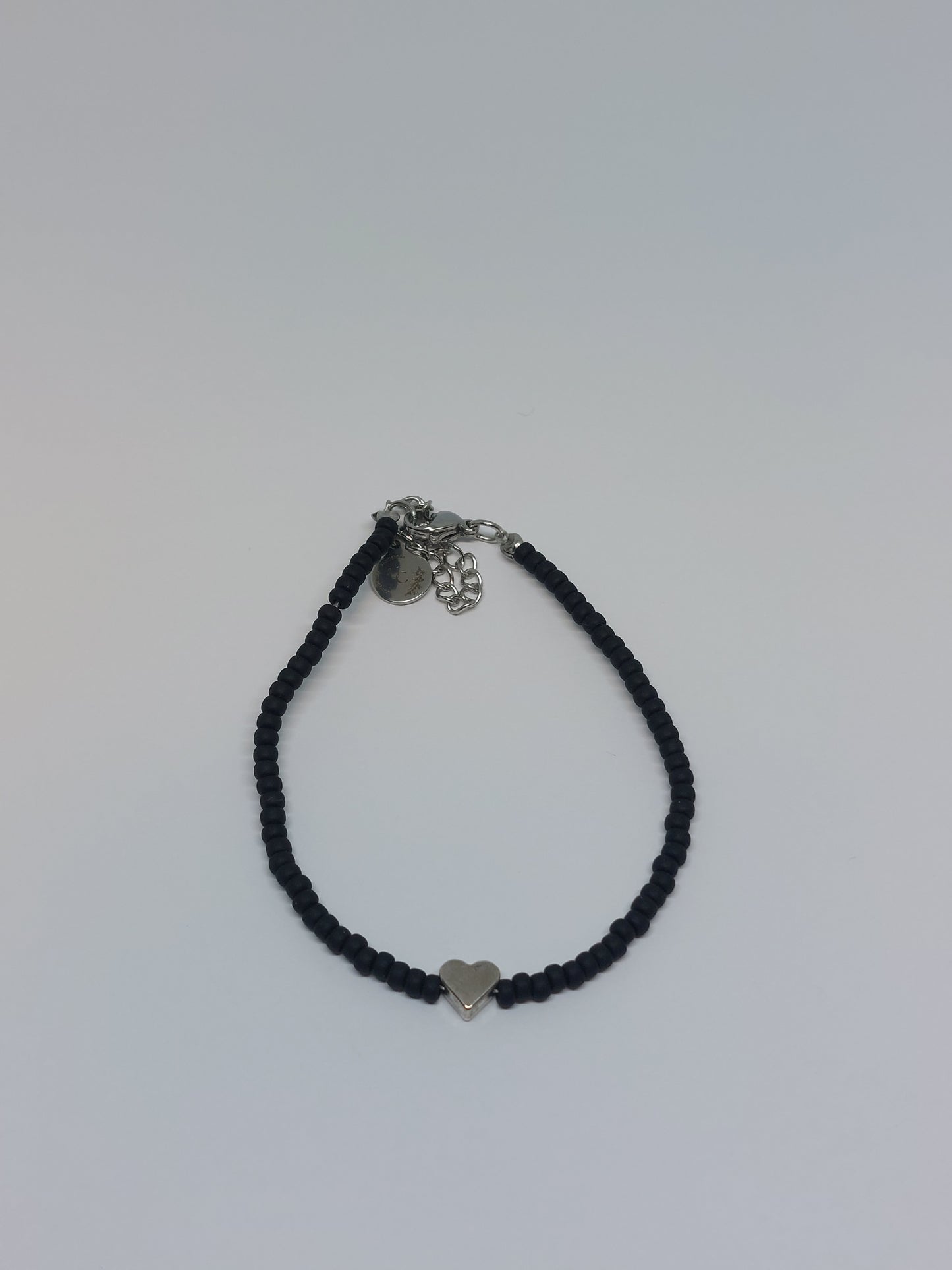 Black heart armband