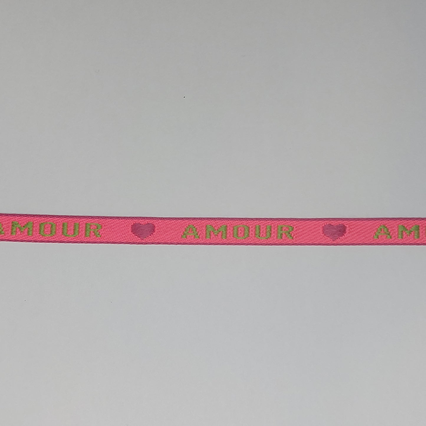 Amour ribbon strap