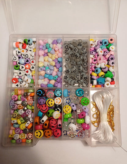 Acrylic bead box