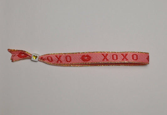 Xoxo ribbon tie