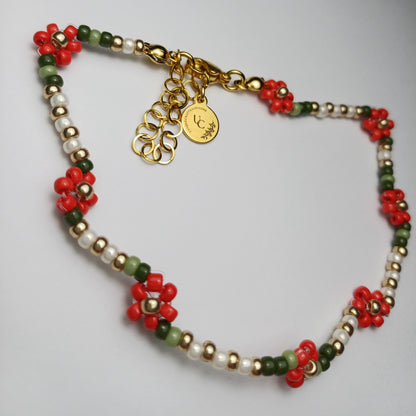 Red flower bracelet