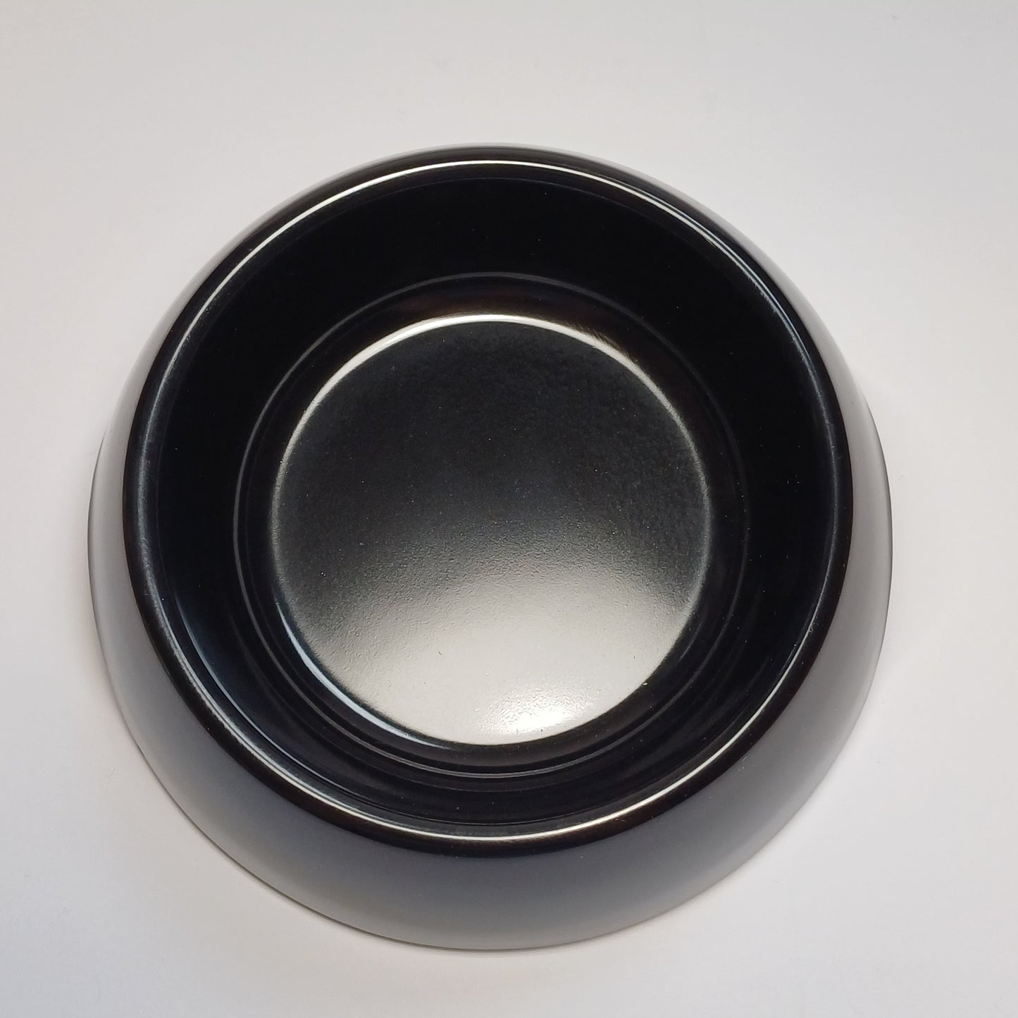 Black custom pet food bowl with print