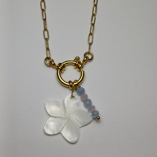 Blue & rose seawater flower chain🌸
