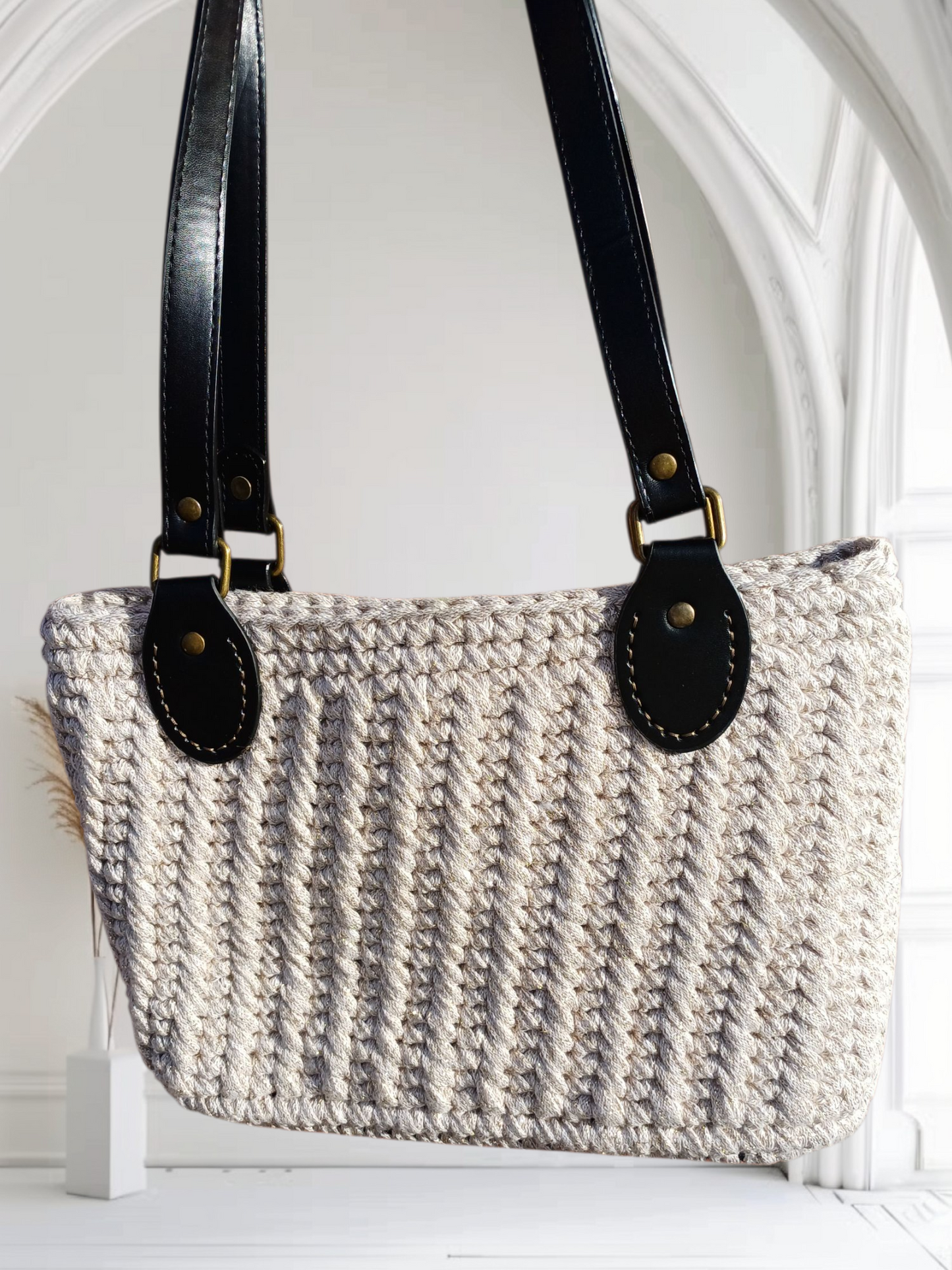 Golden sparkle handbag