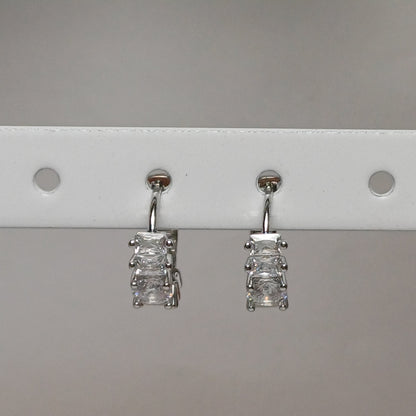 Cristal earrings.