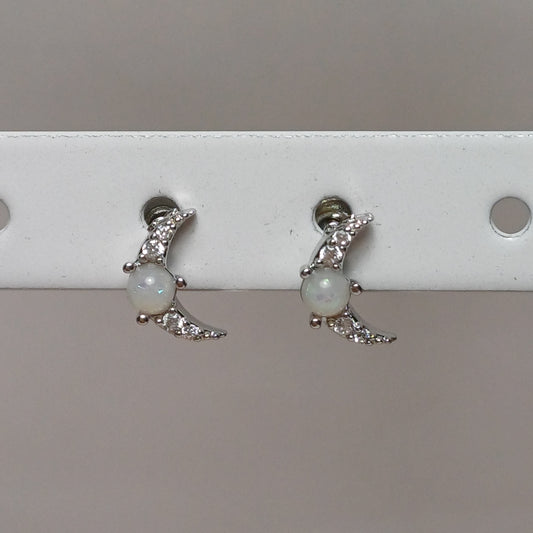 Cute moon earrings.