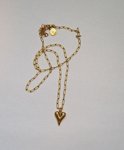 Dainty heart necklace