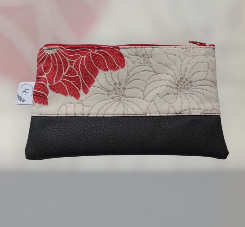 Red flower pouch