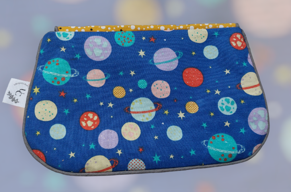 Space pouch