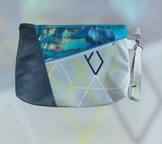 Holographic bag