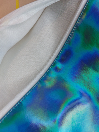 Holographic bag