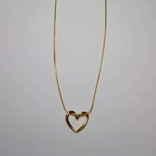 Twisted heart chain