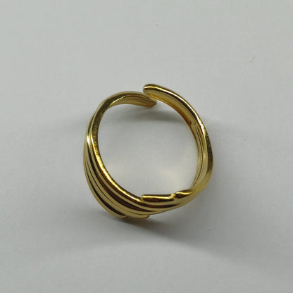 Cleo ring