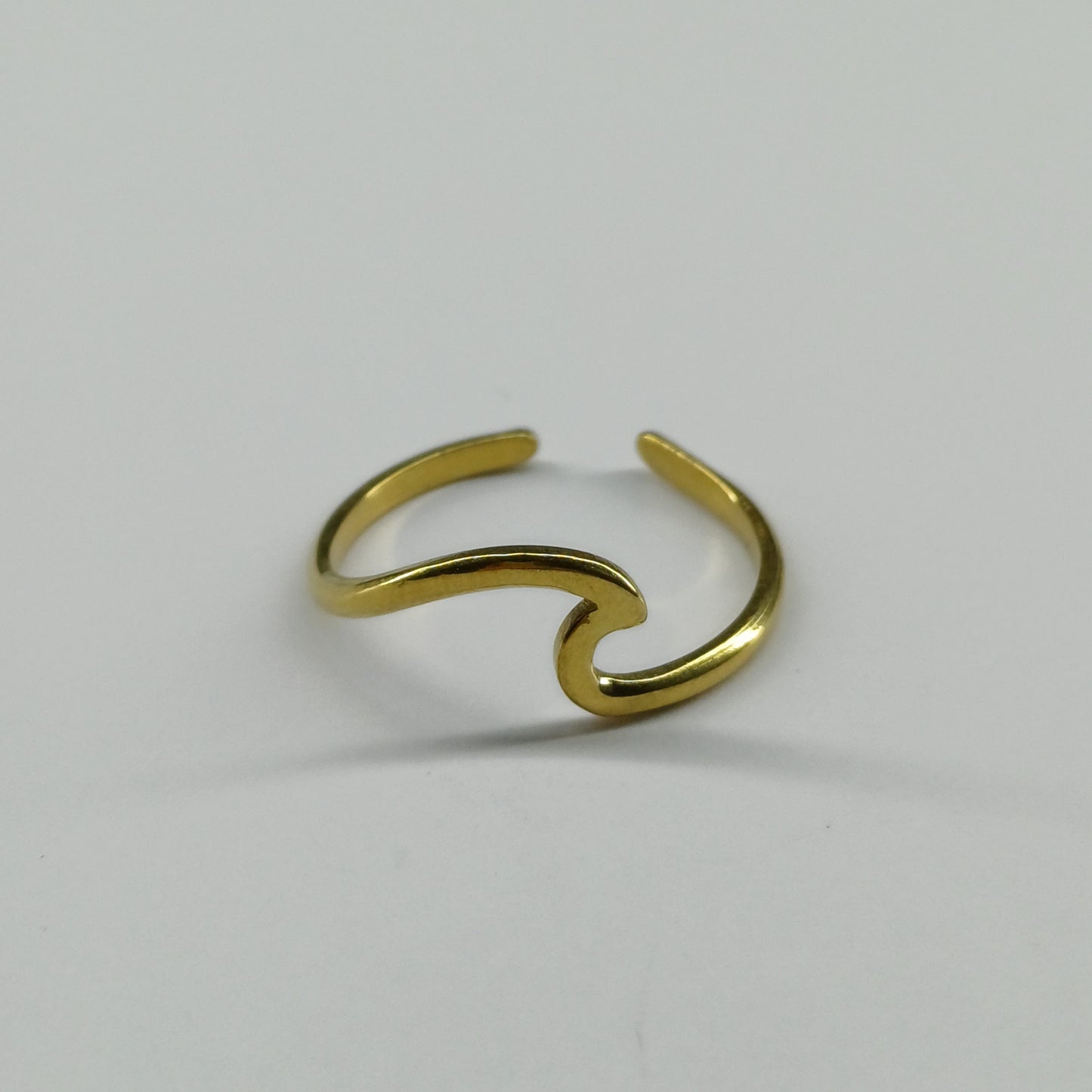 Wave ring