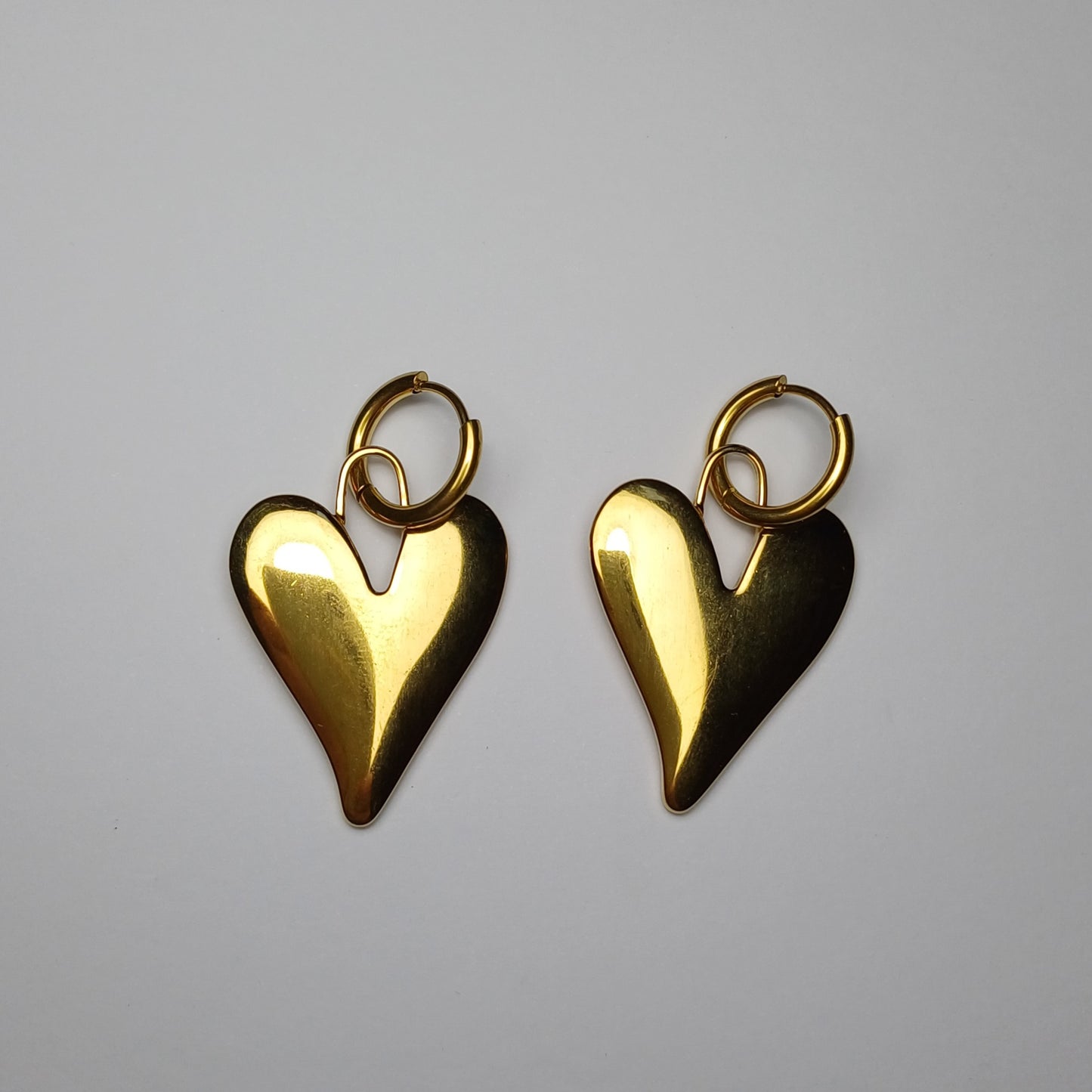 Big heart earrings gold