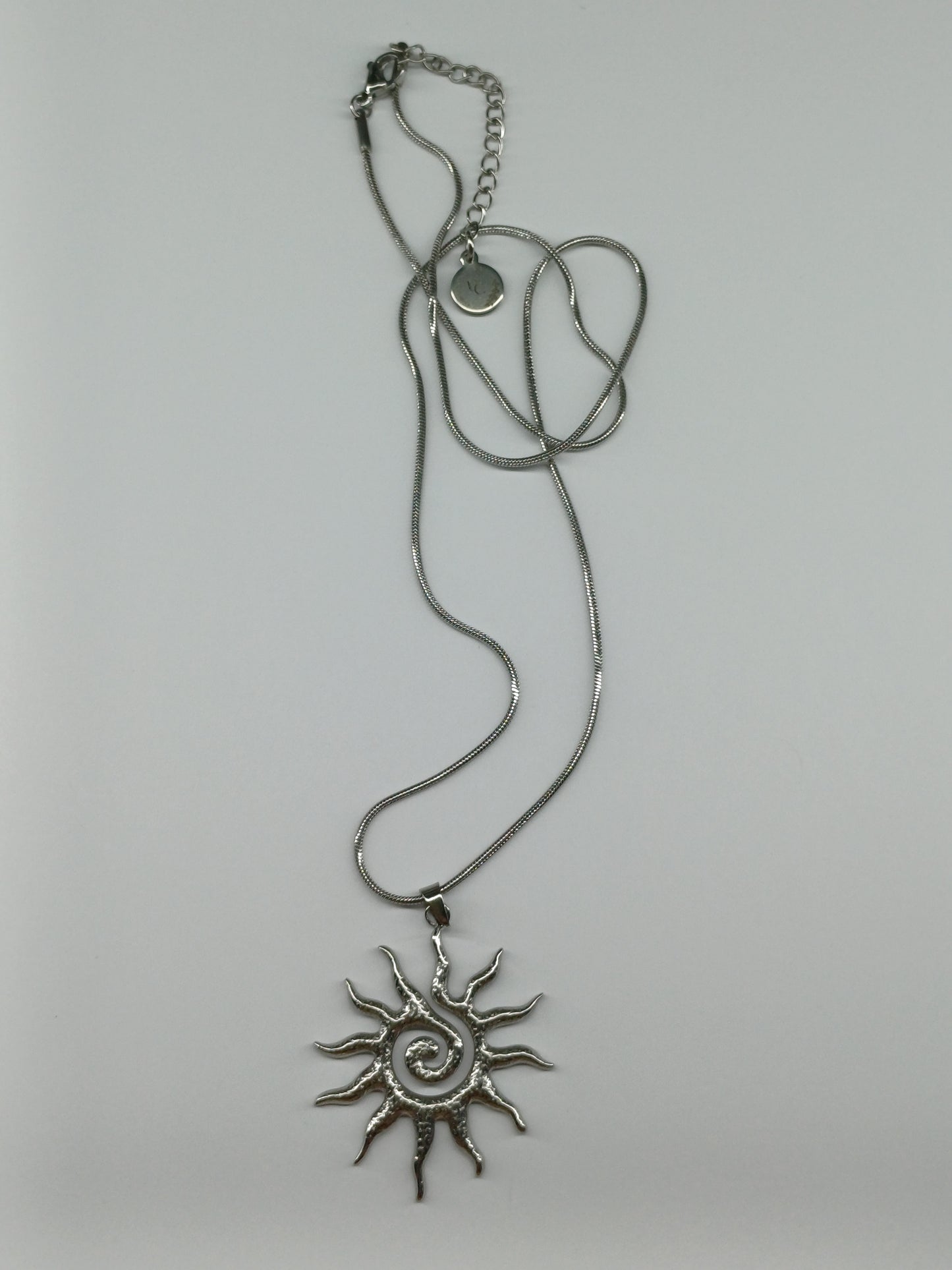 Sunny swirl chain