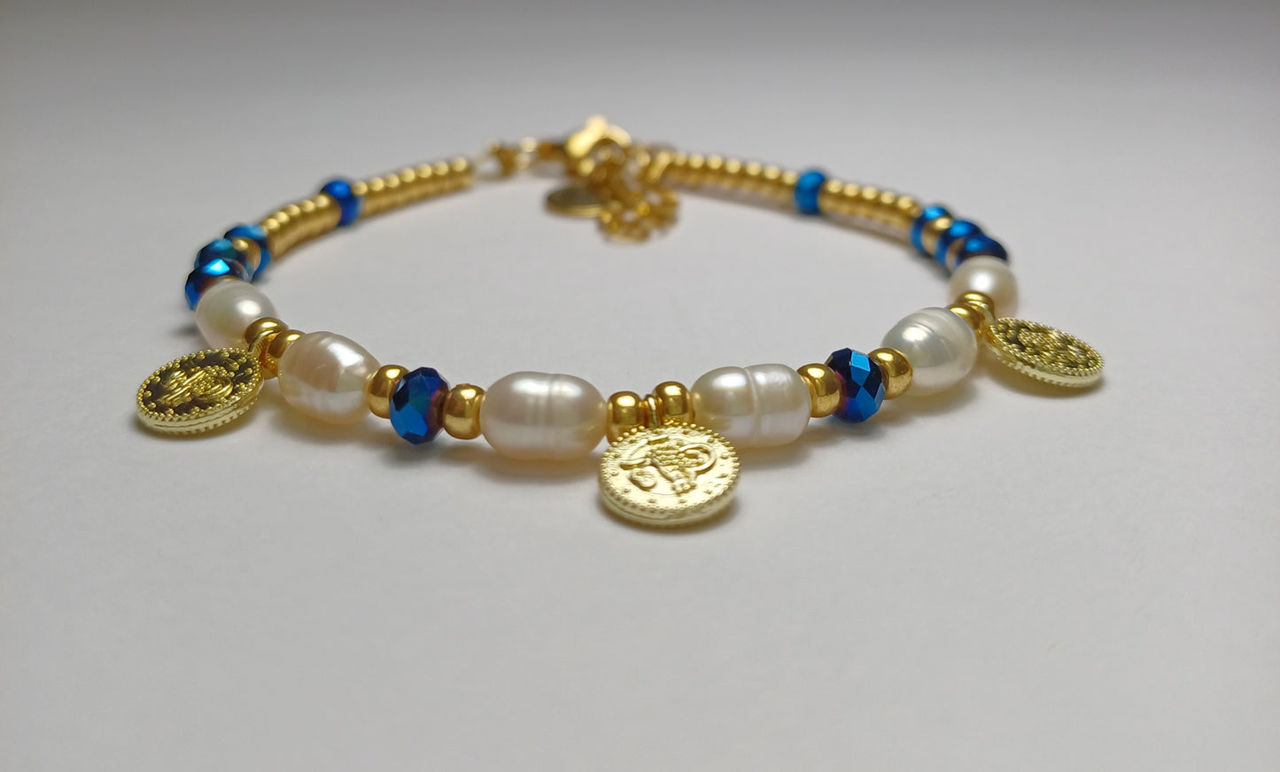 Moonlight bracelet