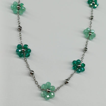 Groene bloemen ketting