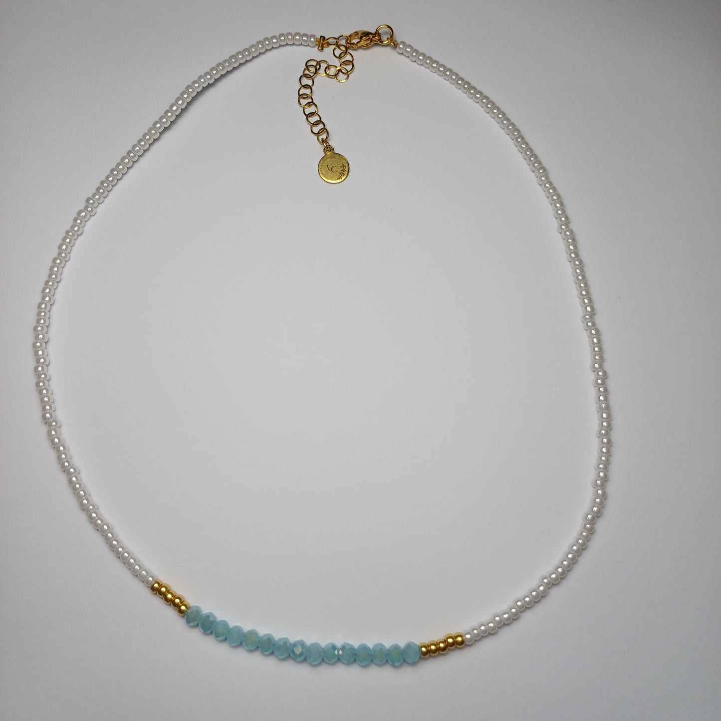 Blue diamond ketting