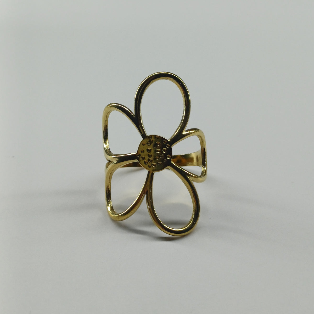 Big flower ring